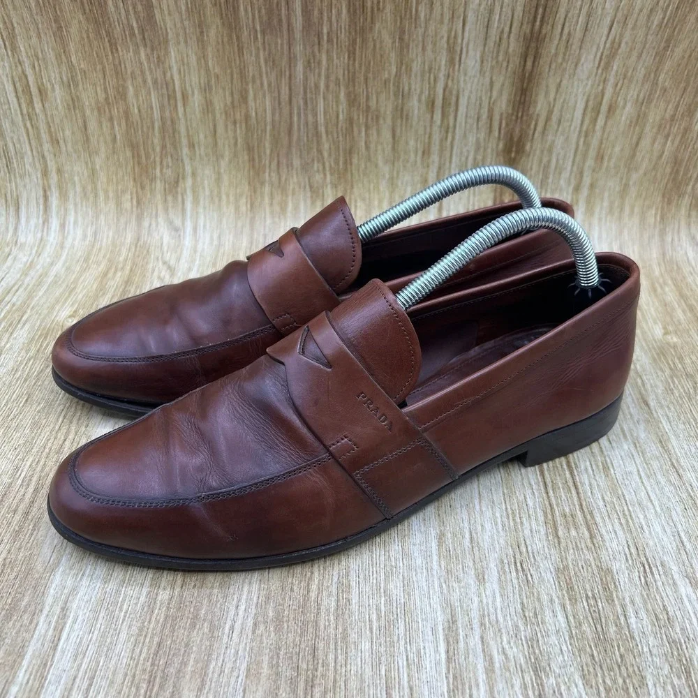 Prada Penny Loafers Men's Size 7.5 Brown Leather Made in Italy Dress Shoes